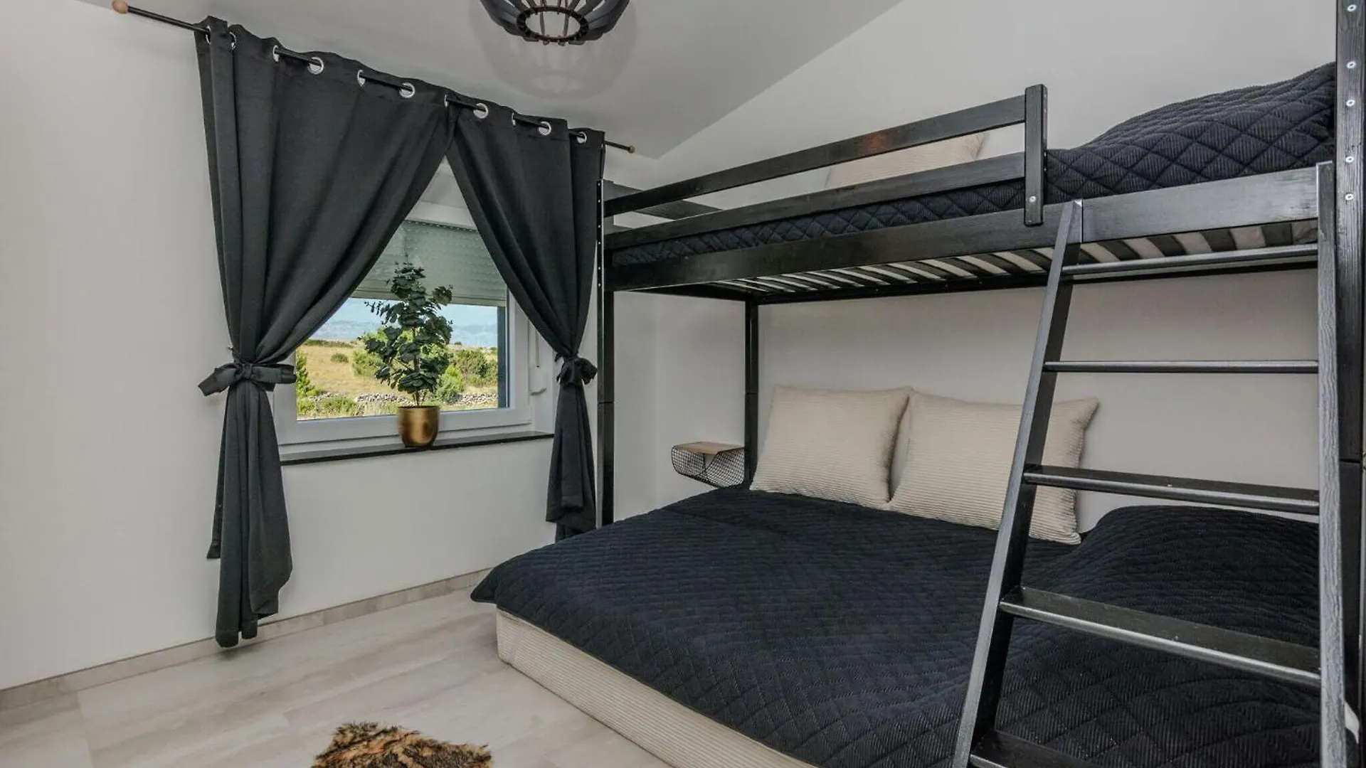 度假居 Amazing Home In Vir With House Sea View