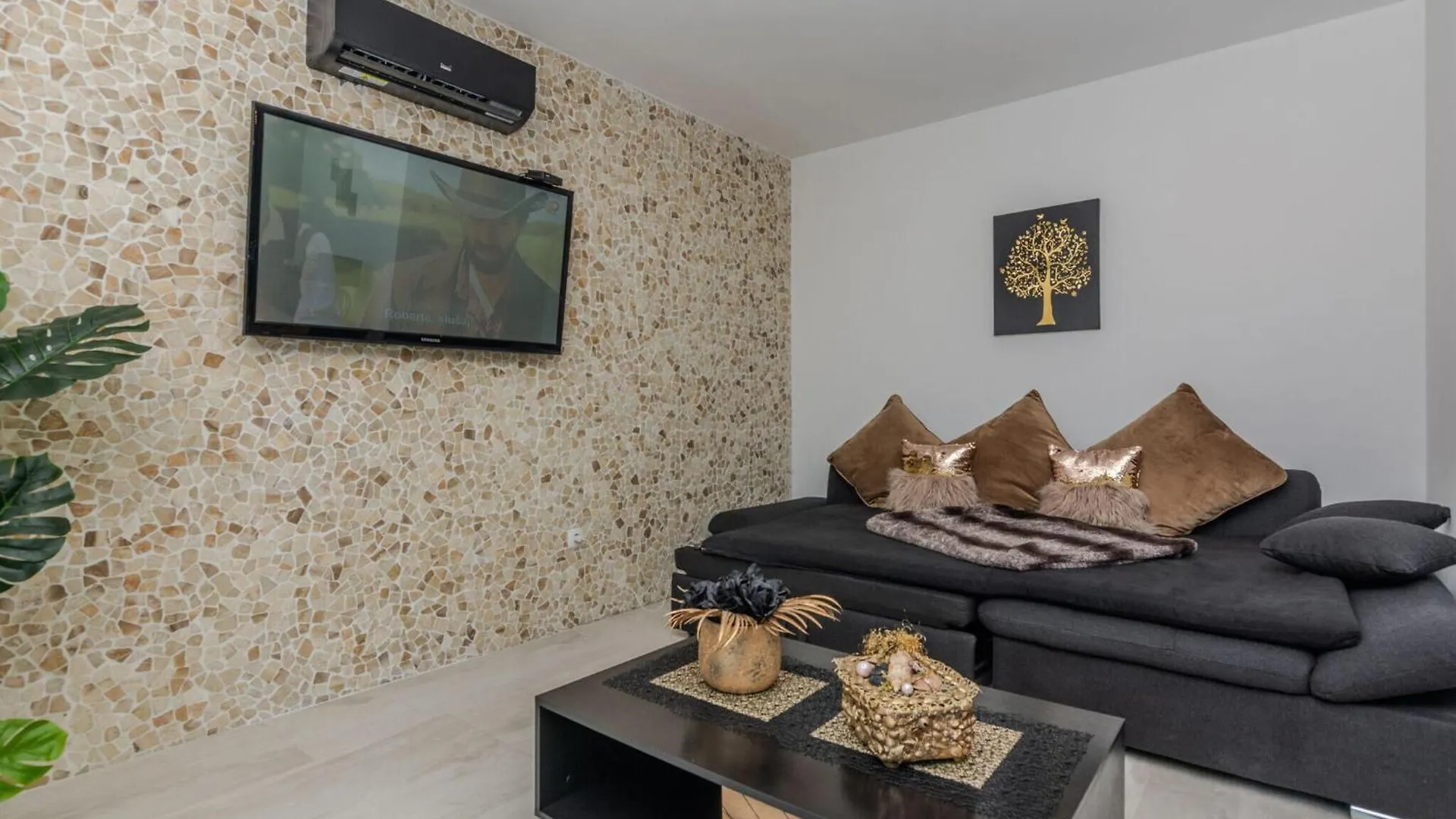 Amazing Home In Vir With House Sea View 度假居